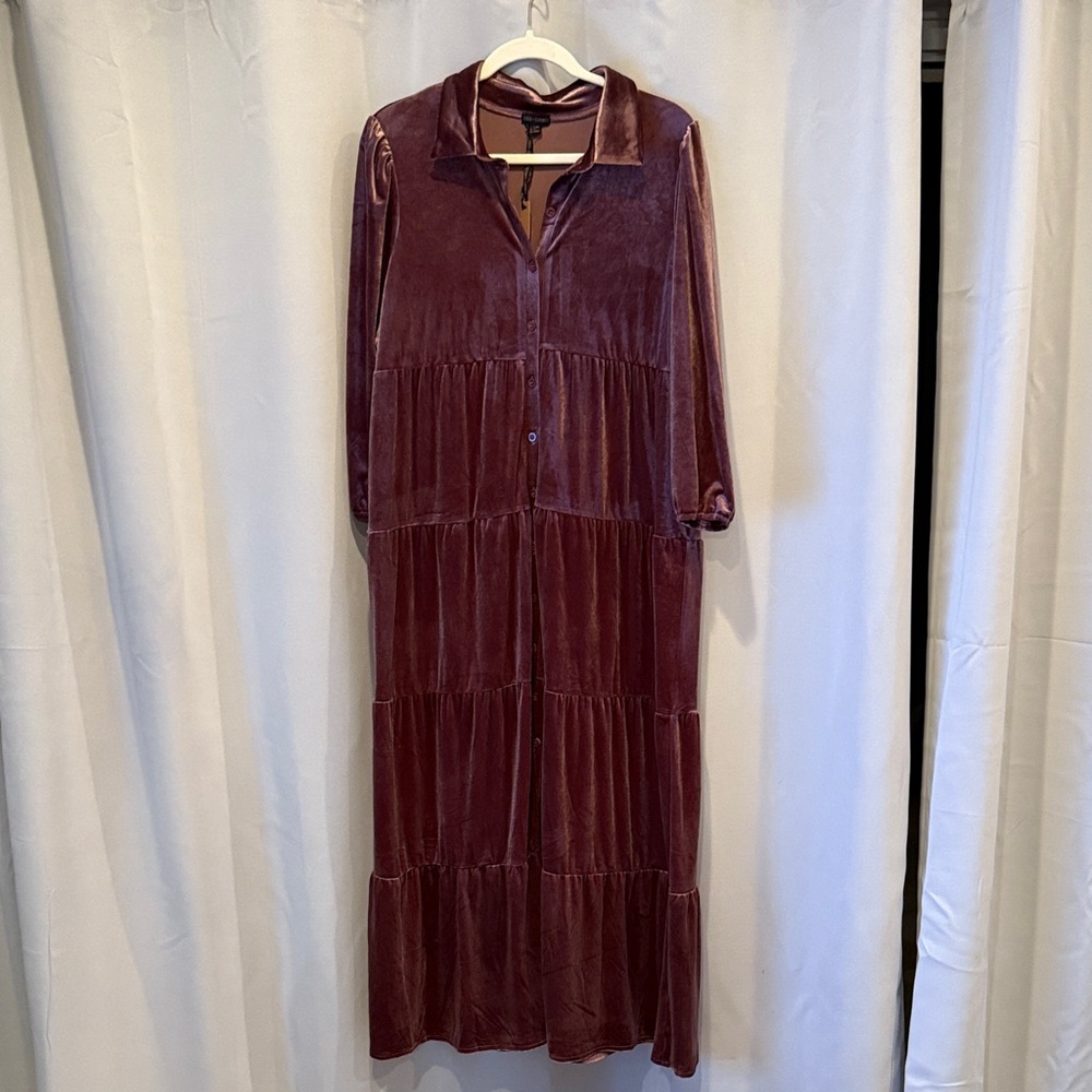 Coco + Carmen Velvet Long Sleeve Dress in Deep Burgundy